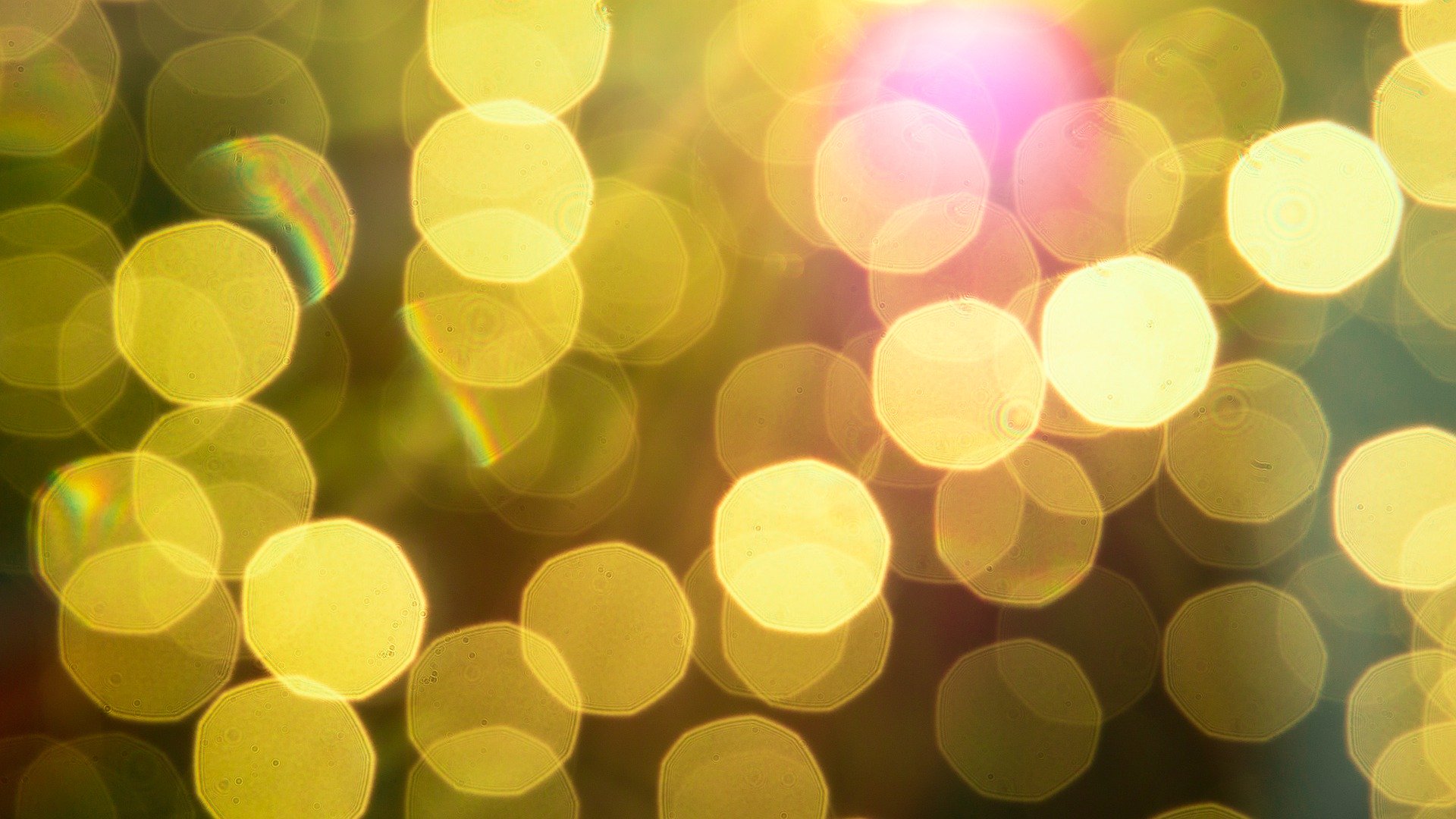 background-4458590_1920